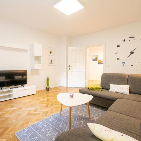 Ferienwohnung Zum Wohlfuehlen Essen Exterior foto